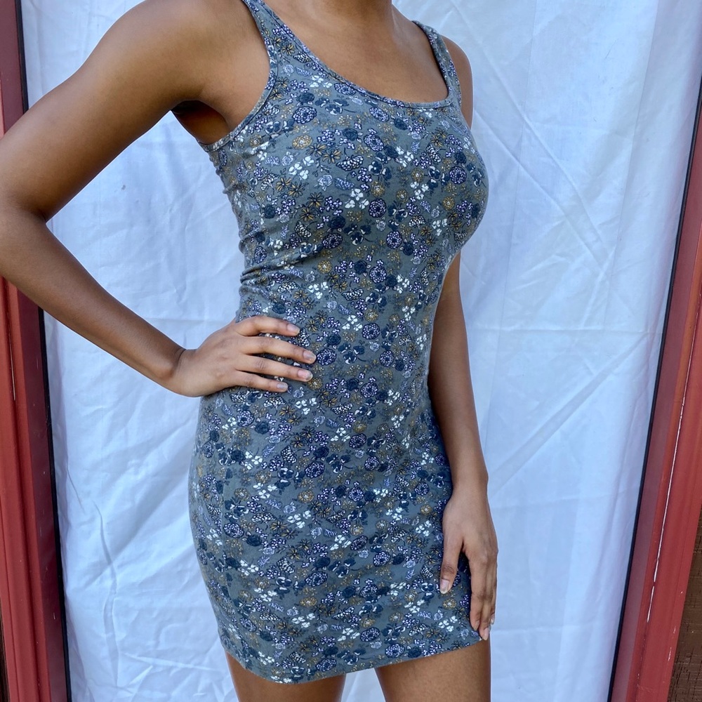 Floral patterned mini dress